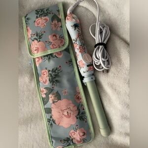 Beachwaver S1 Floral Hair Curler with Matching Bag